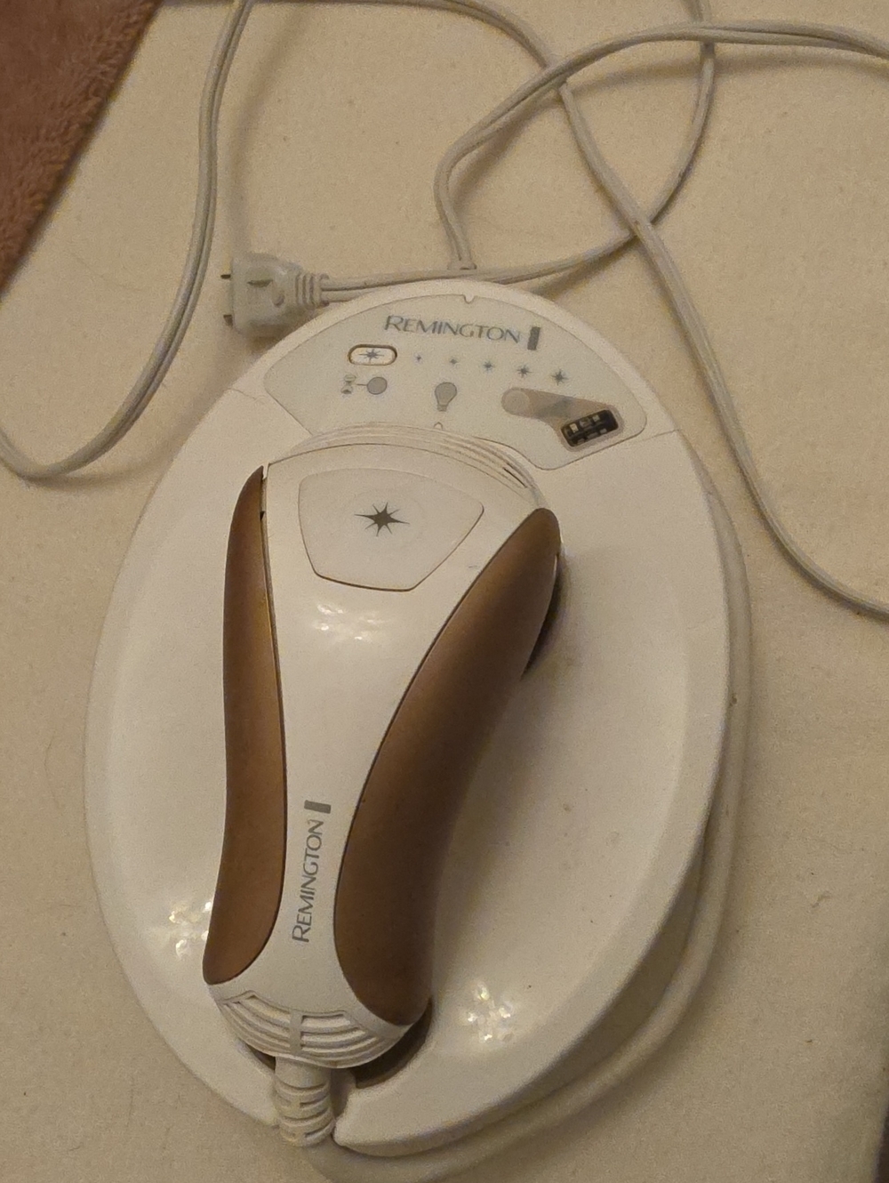 Remington White and Gold Personal Hair Removal Device with Charging Base